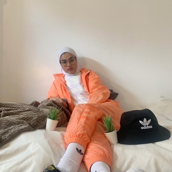 NWT Adidas Big Logo Track Pants - Picture 10 of 10